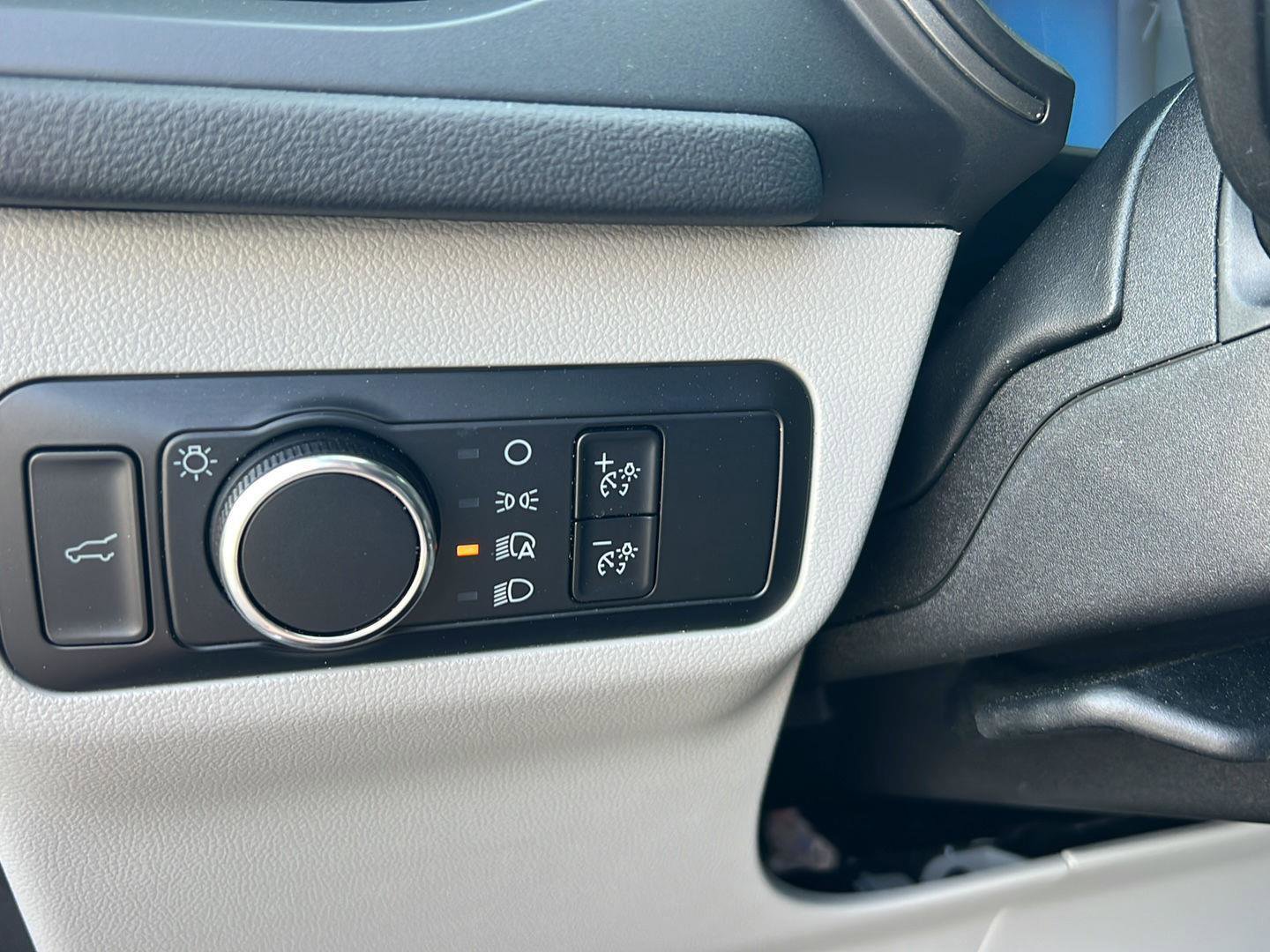 Certified 2024 Ford Escape Active FWD image 19
