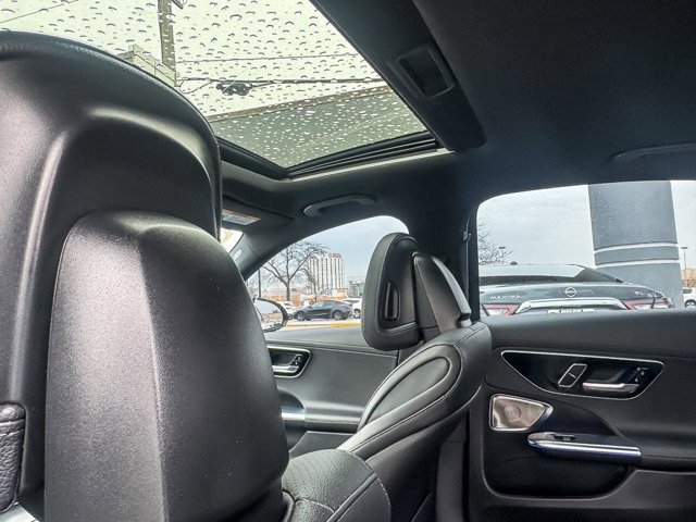 Used 2022 Mercedes-Benz C 300 4MATIC Sedan image 15