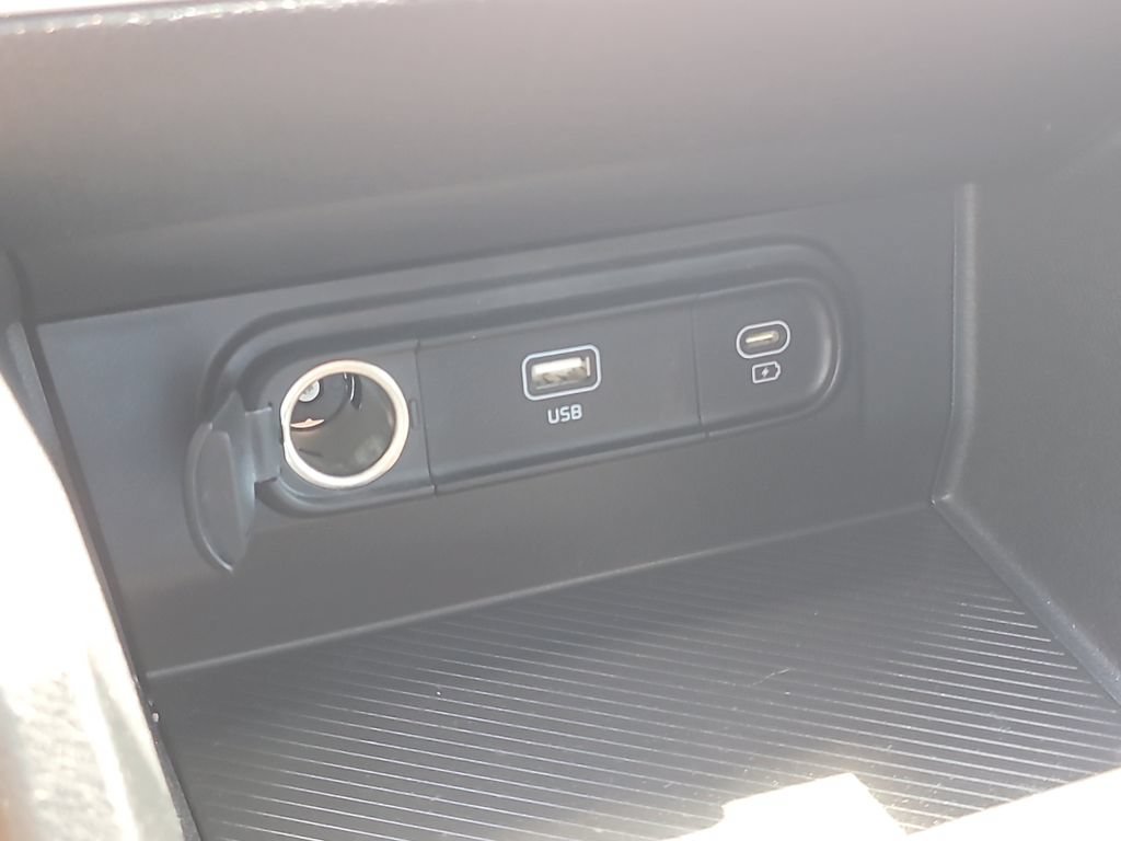 Used 2023 Kia Sportage LX FWD image 20