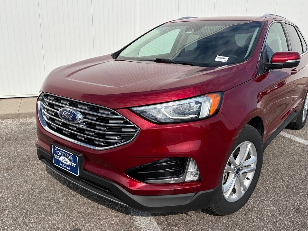 Certified 2019 Ford Edge SEL w/ Equipment Group 201A AWD/4WD image 2