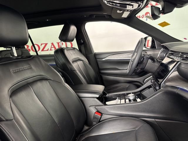 Used 2024 Jeep Grand Cherokee L Overland w/ Trailer Tow Package image 16