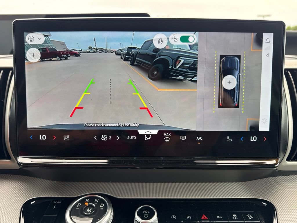 Certified 2025 Ford Expedition Max Active AWD/4WD image 9