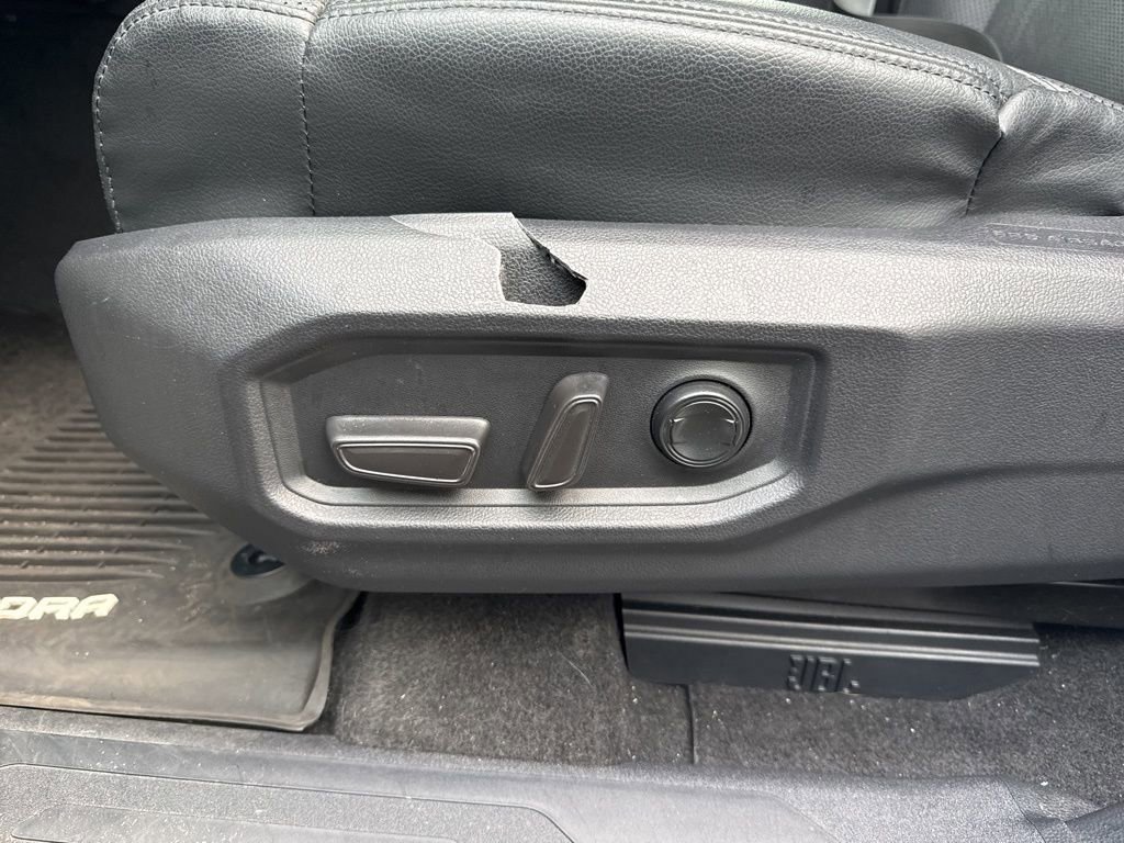 Used 2022 Toyota Tundra Limited image 9