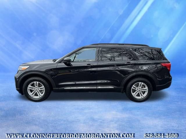 Certified 2023 Ford Explorer XLT image 2