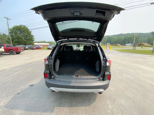 Certified 2022 Ford Escape SE image 22