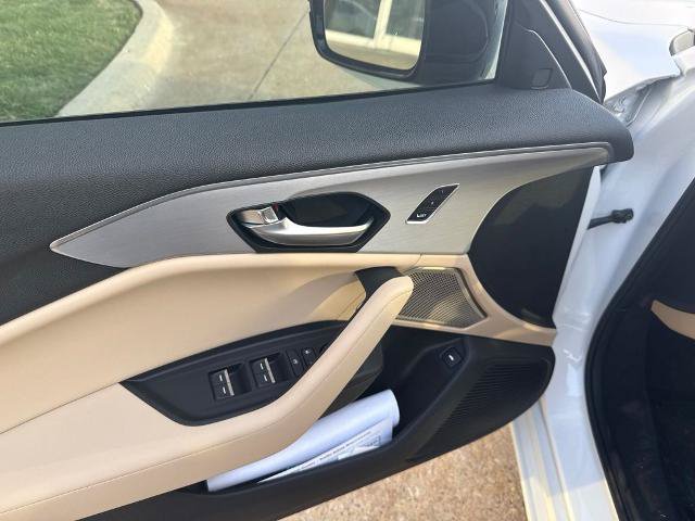 Used 2025 Acura TLX w/ Technology Package FWD image 16