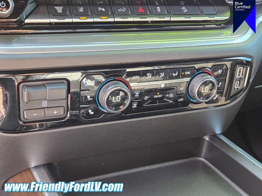 Used 2024 Chevrolet Silverado 2500 High Country w/ Technology Package AWD/4WD image 23