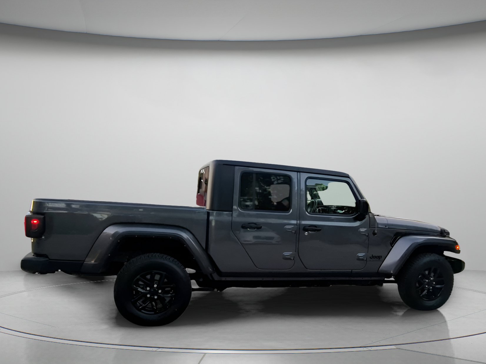 Used 2022 Jeep Gladiator Sport AWD/4WD image 31
