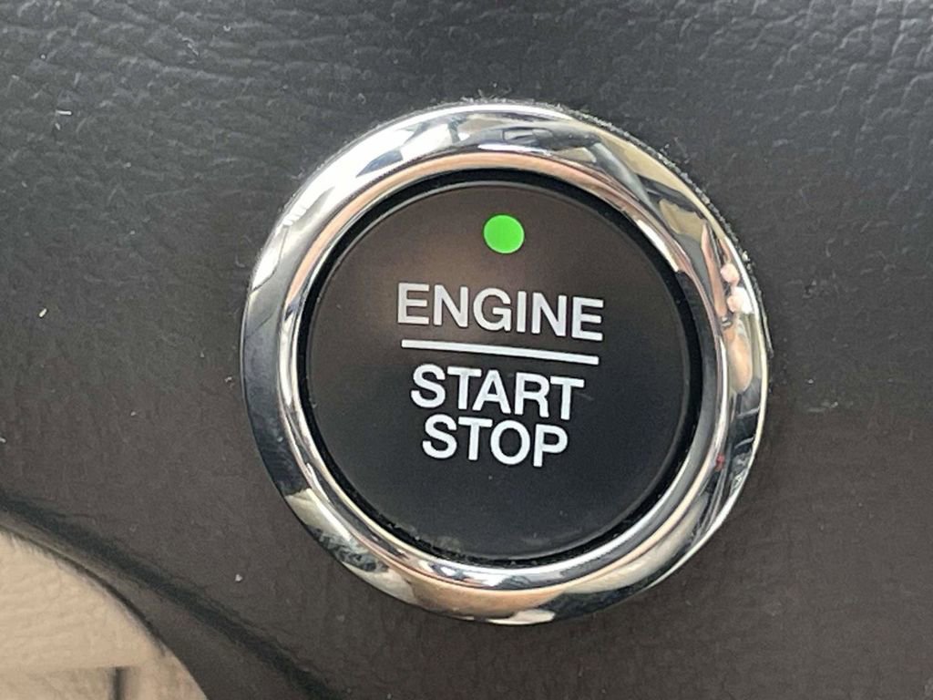 Certified 2019 Ford Edge Titanium w/ Equipment Group 301A image 25