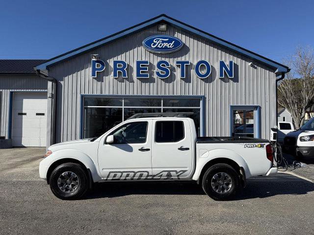 Used 2019 Nissan Frontier PRO-4X w/ Pro-4x Luxury Package image 2