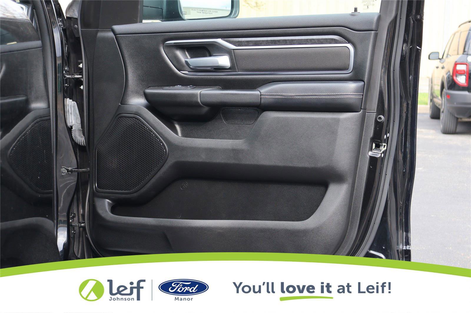 Used 2024 RAM 1500 Lone Star image 33