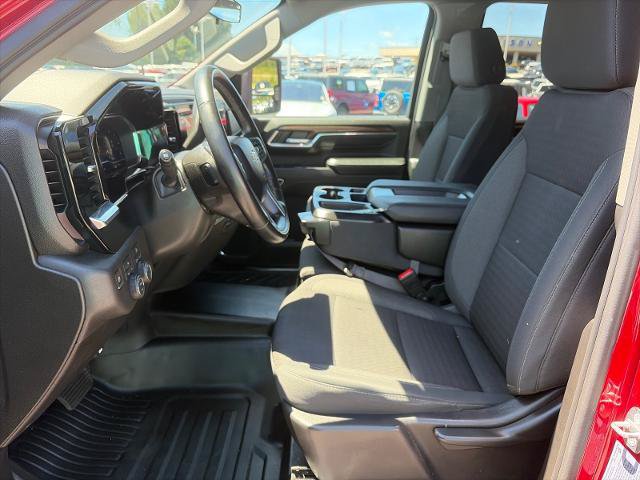 Used 2024 Chevrolet Silverado 3500 LT AWD/4WD image 17