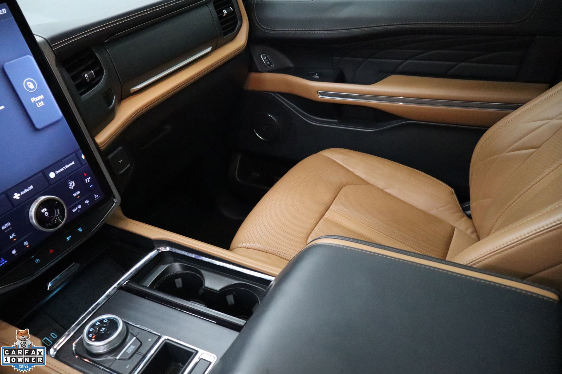 Certified 2023 Ford Expedition Platinum image 29