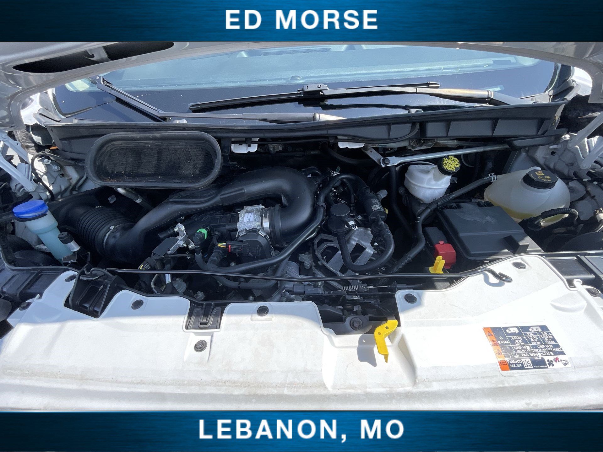 Certified 2023 Ford Transit 250 Medium Roof AWD image 24
