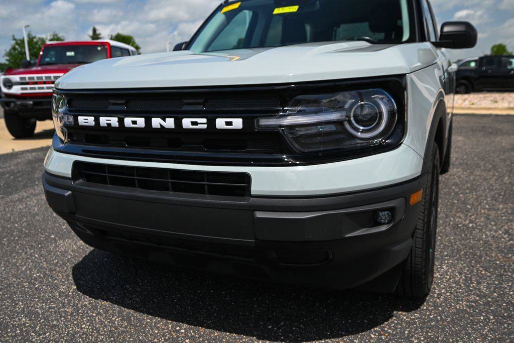 Certified 2023 Ford Bronco Sport Outer Banks AWD/4WD image 11