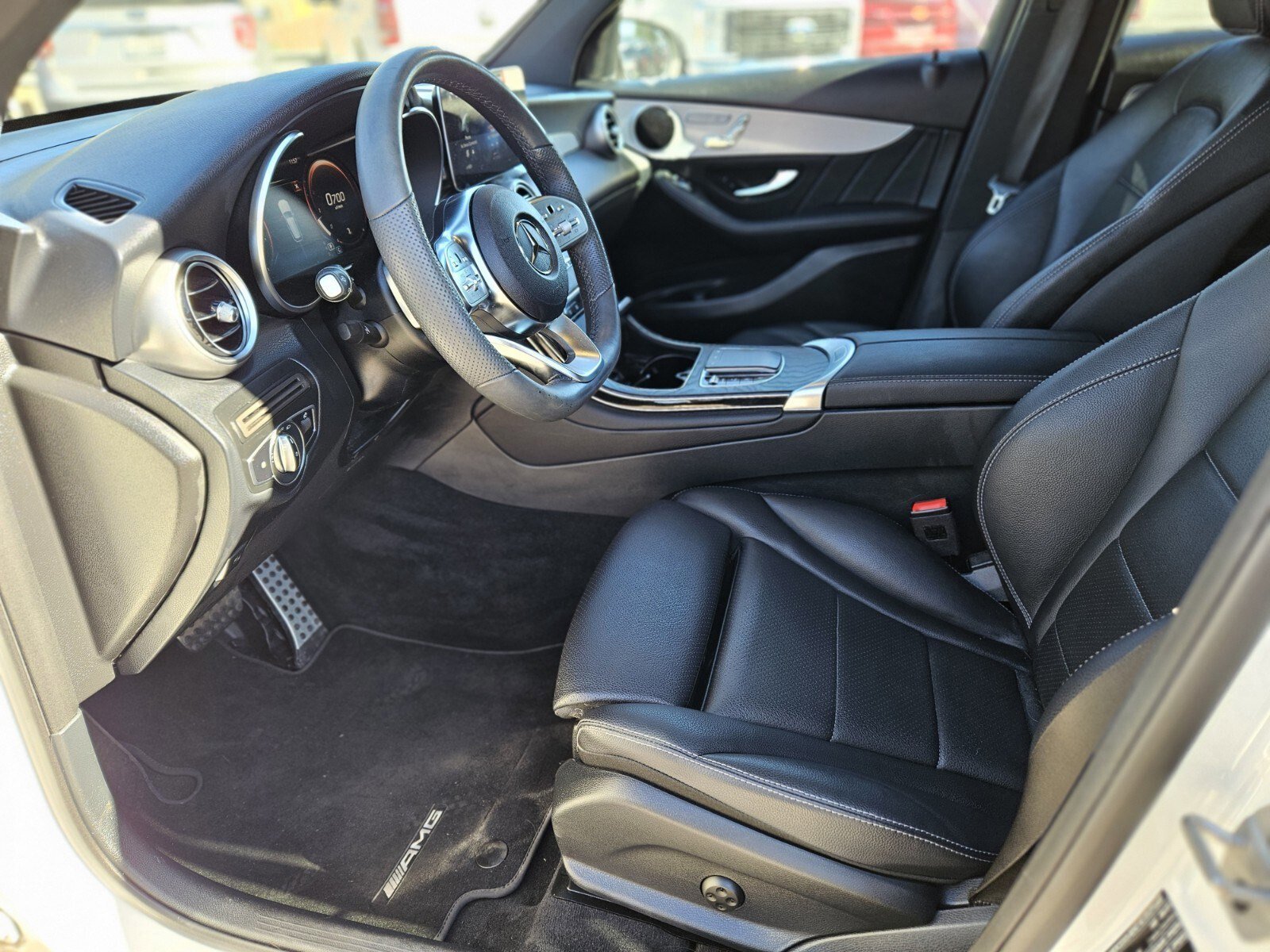 Used 2021 Mercedes-Benz GLC 300 image 18