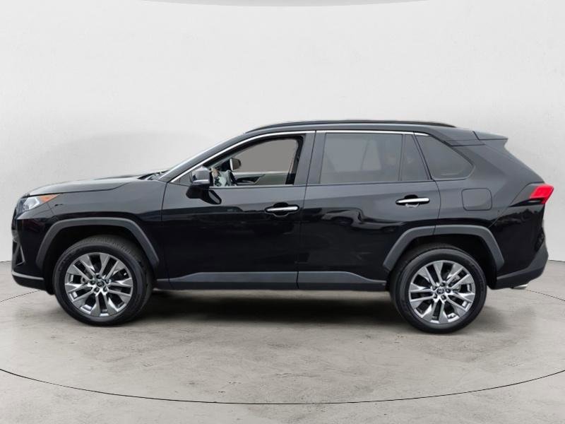 Used 2021 Toyota RAV4 Limited image 2