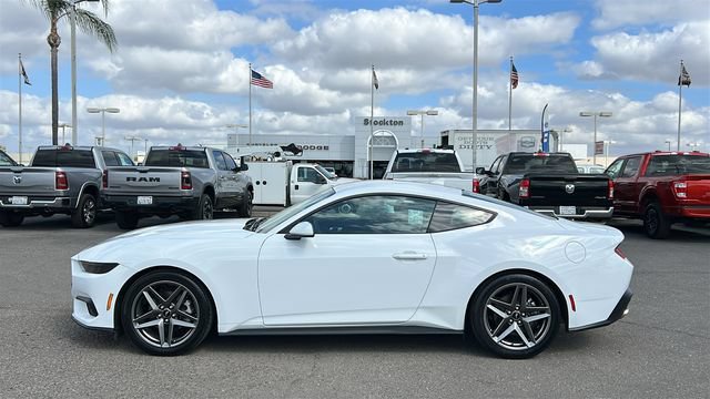 Certified 2026 Ford Mustang Premium RWD image 7