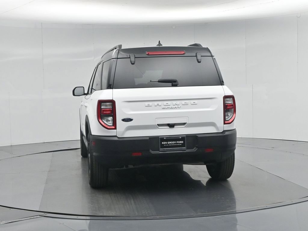 Certified 2024 Ford Bronco Sport Outer Banks w/ Tech Package AWD/4WD image 32