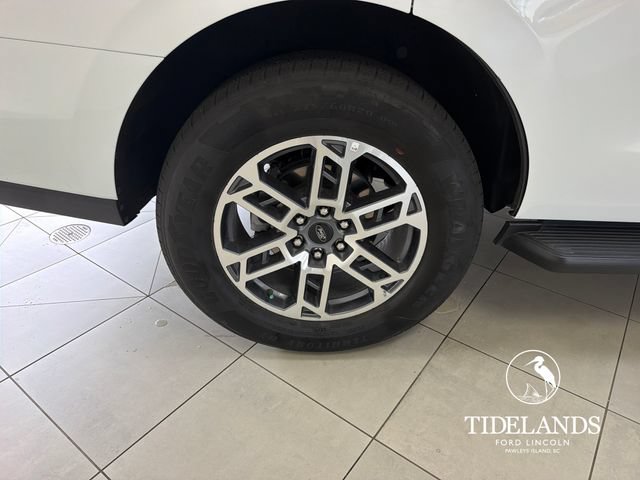 Certified 2025 Ford Expedition Active RWD image 35