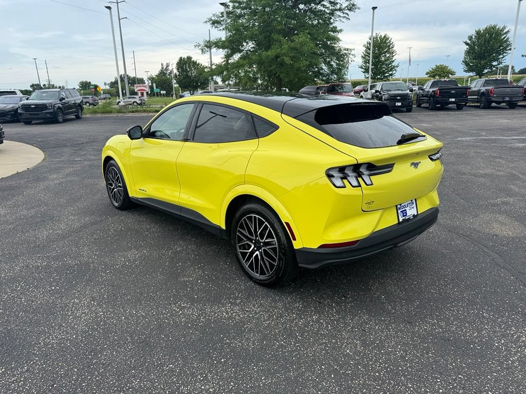 Certified 2025 Ford Mustang Mach-E Premium AWD/4WD image 7