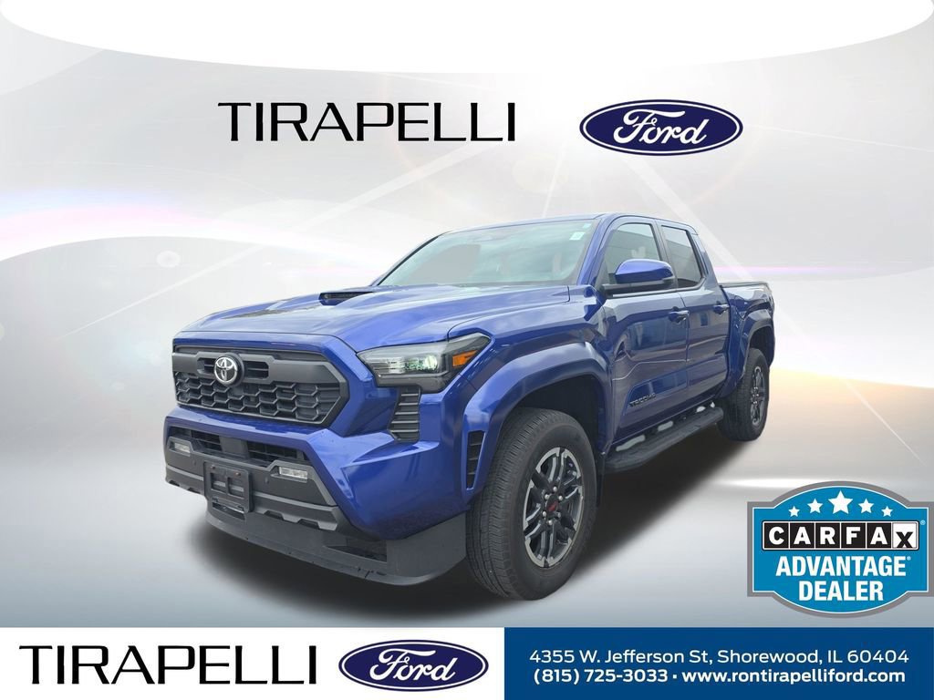 Used 2024 Toyota Tacoma TRD Sport w/ TRD Sport Upgrade Package AWD/4WD image 7