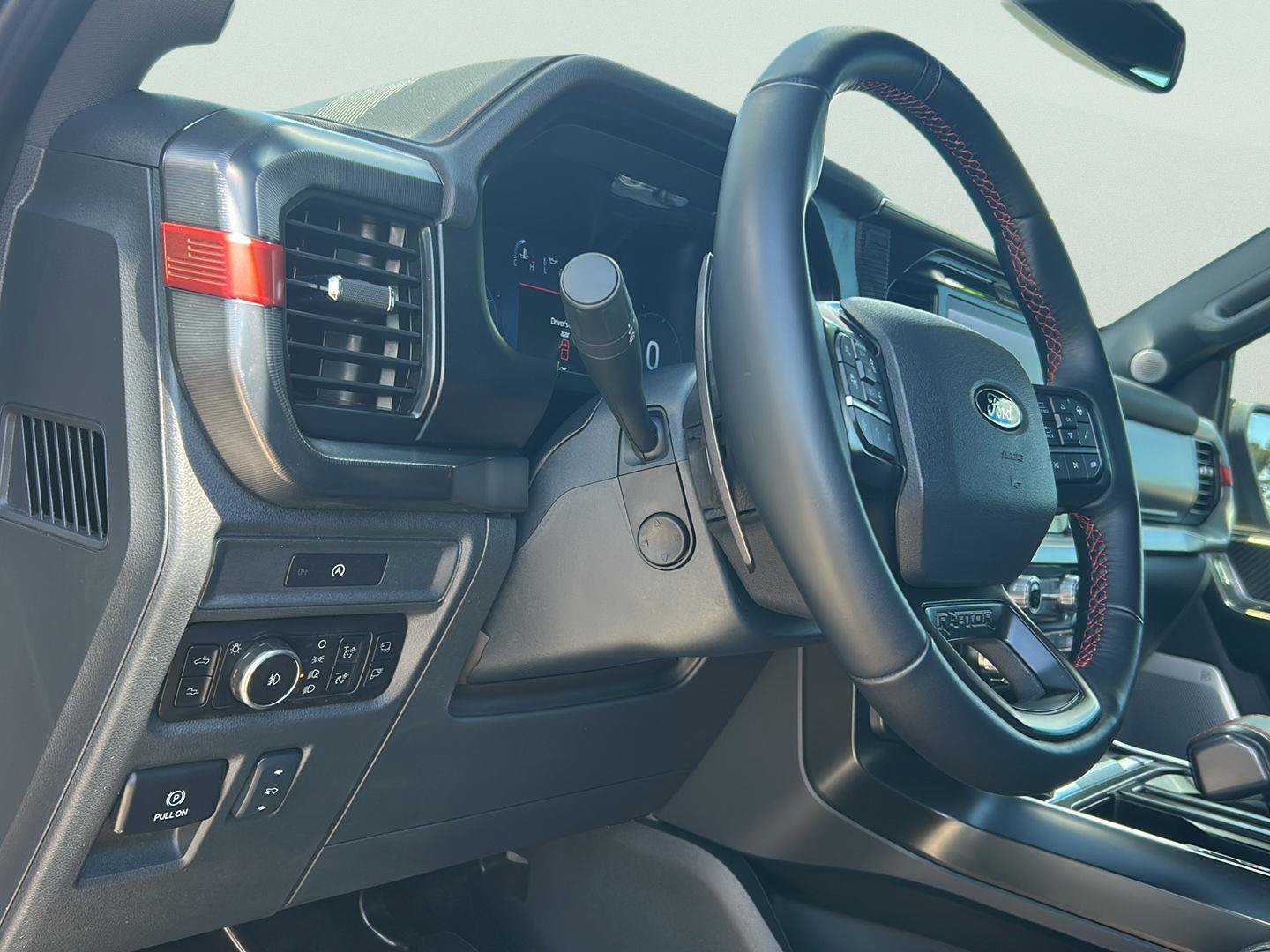 Certified 2025 Ford F150 Raptor AWD/4WD image 12