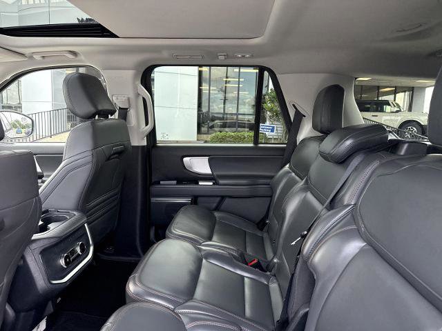 Certified 2025 Ford Expedition Active AWD/4WD image 6
