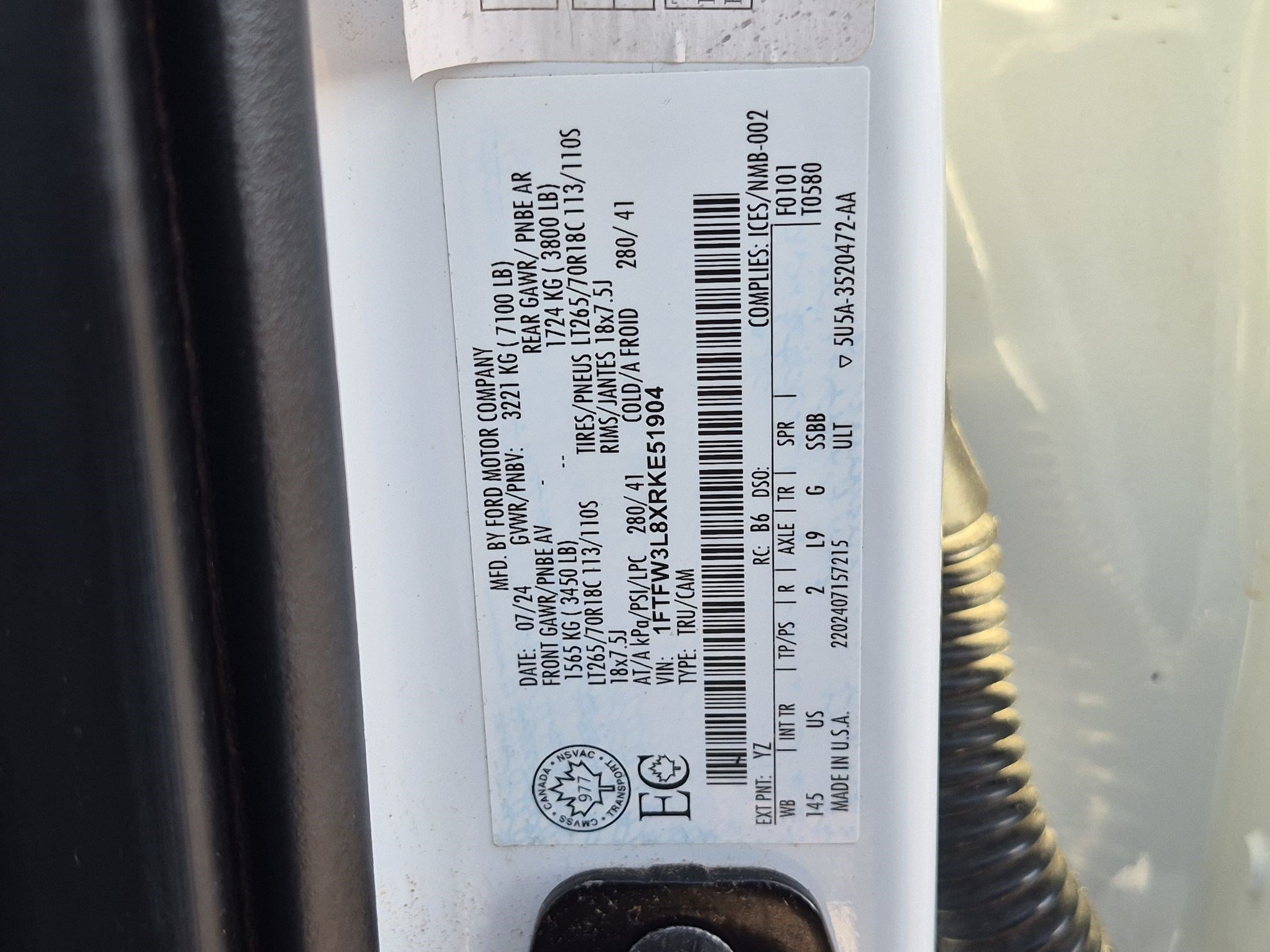 Certified 2024 Ford F150 XLT w/ Equipment Group 302A MID AWD/4WD image 37