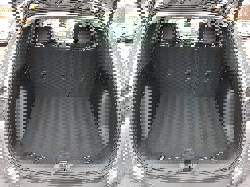 Certified 2022 Ford Escape SEL image 30