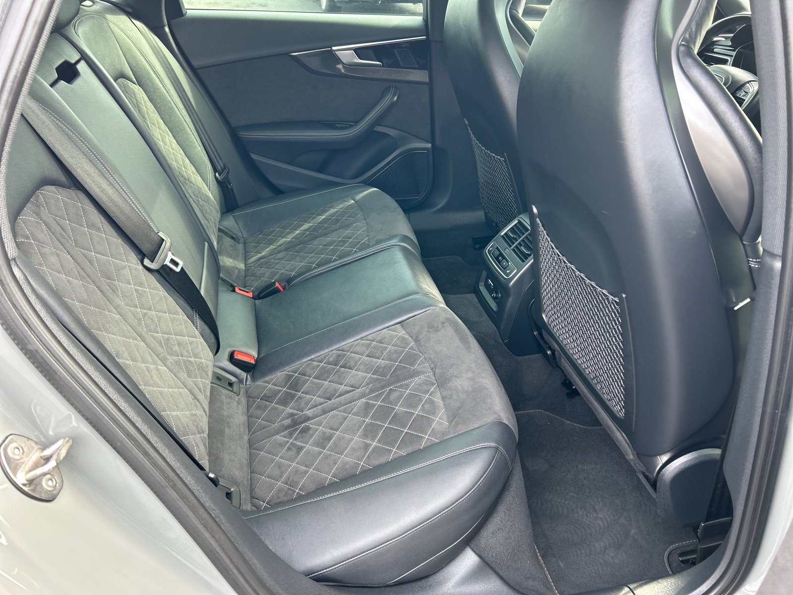 Used 2021 Audi S4 Prestige w/ Prestige Package image 17