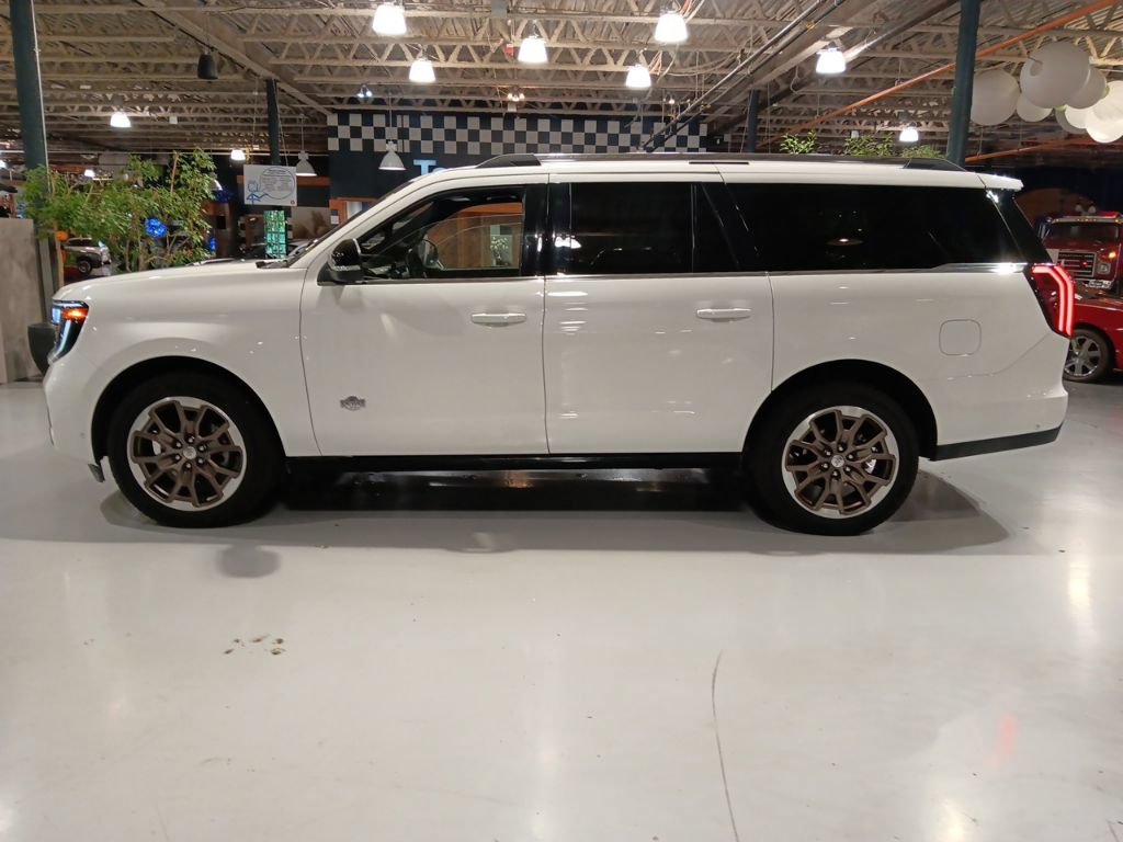 Certified 2025 Ford Expedition Max King Ranch AWD/4WD image 16