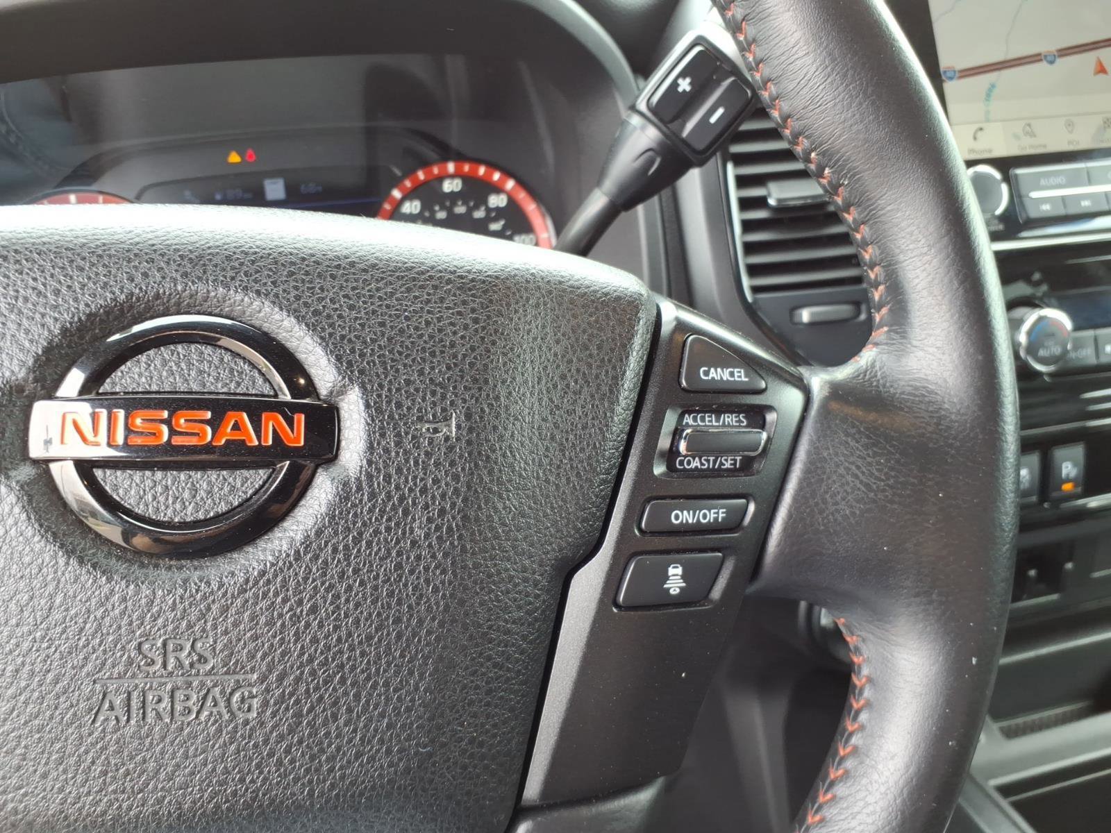 Used 2021 Nissan Titan PRO-4X w/ Pro-4x Convenience Package image 17