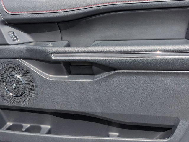 Certified 2024 Ford Expedition Limited image 36