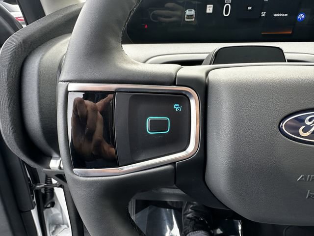 Certified 2025 Ford Expedition Max Active image 30