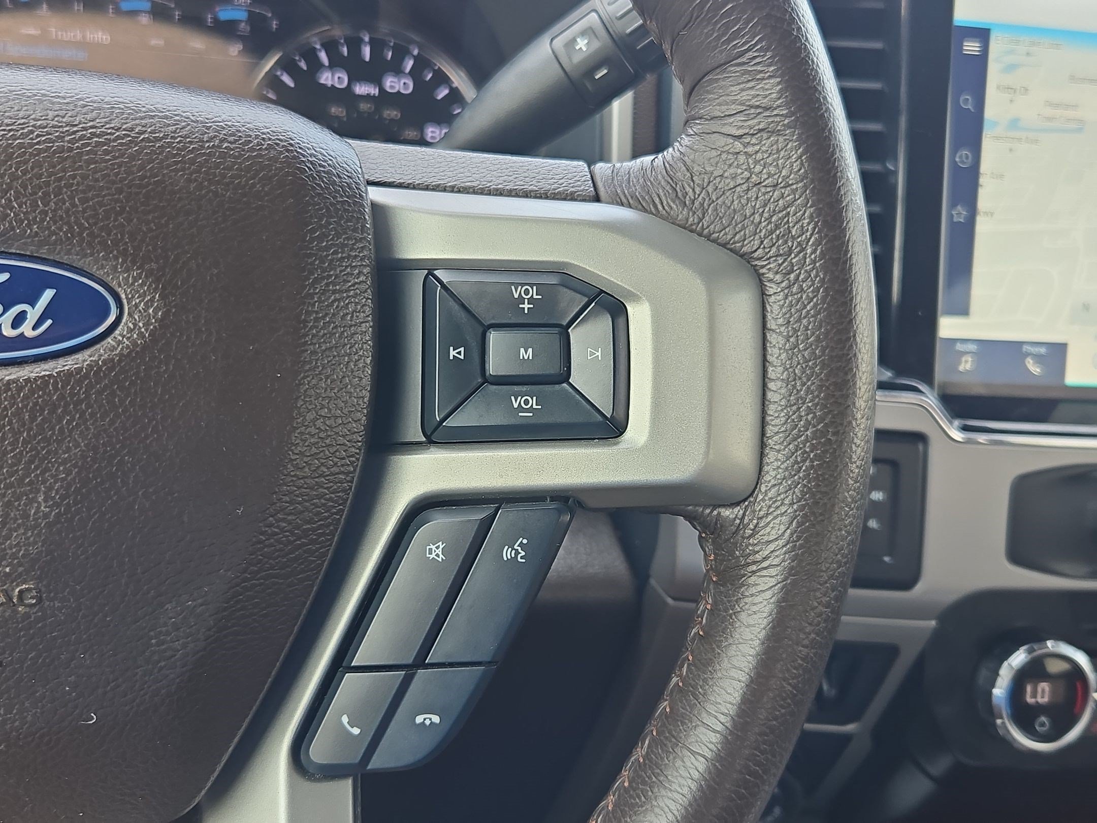 Certified 2022 Ford F250 King Ranch w/ King Ranch Ultimate Package AWD/4WD image 21