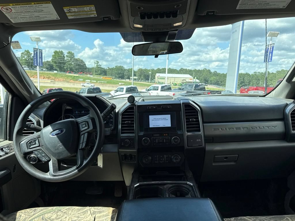 Certified 2022 Ford F350 XLT w/ XLT Premium Package AWD/4WD image 13