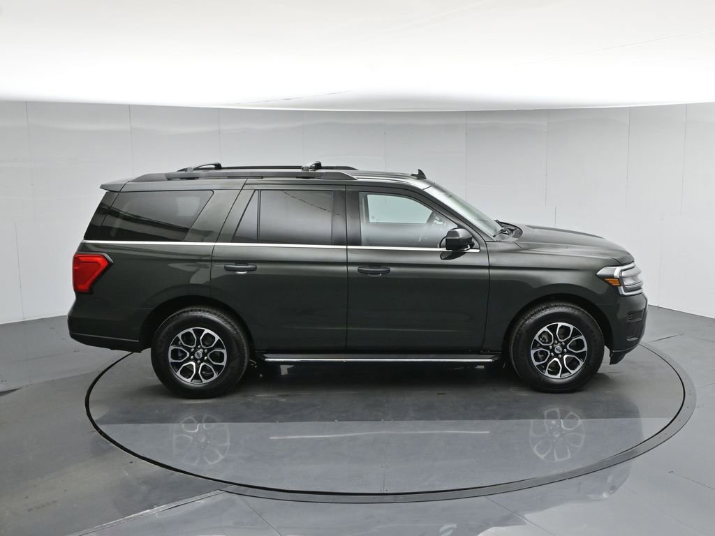 Certified 2023 Ford Expedition XLT image 51