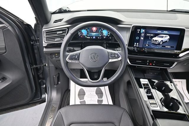Used 2024 Volkswagen Atlas Cross Sport SE AWD/4WD image 22
