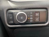 Certified 2023 Ford Explorer XLT w/ Equipment Group 202A AWD/4WD image 19