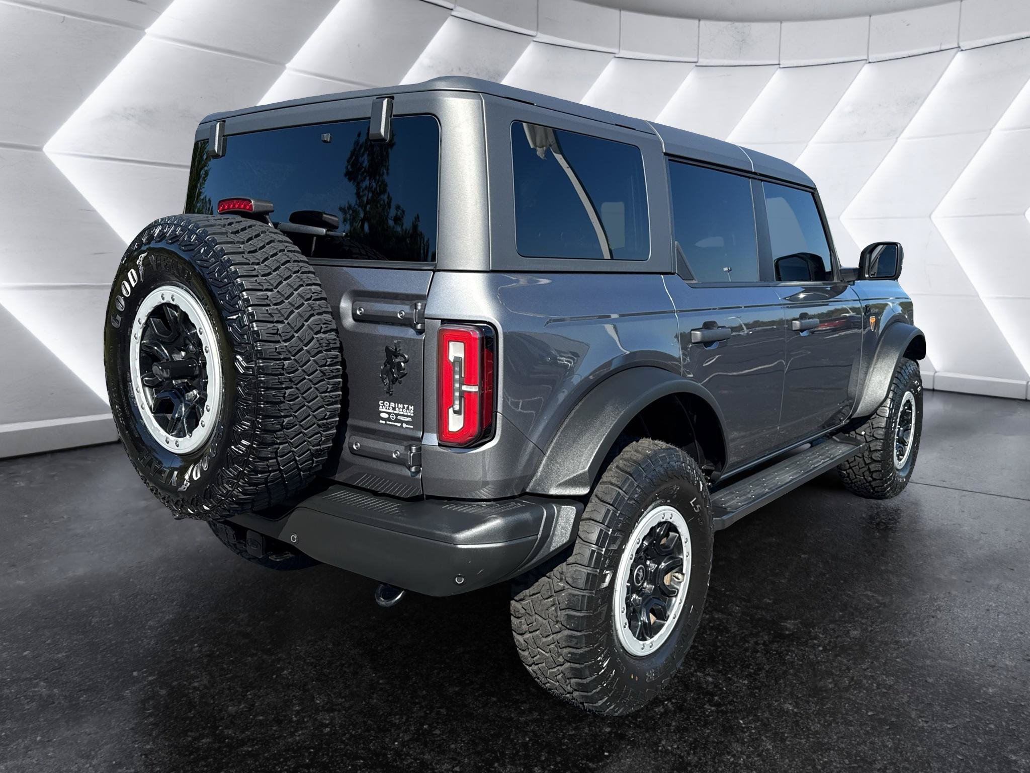 Certified 2022 Ford Bronco Badlands AWD/4WD image 6