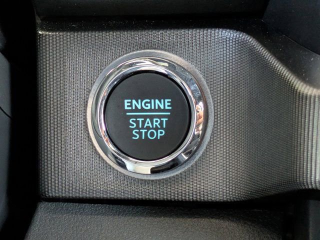 Certified 2024 Ford F350 Platinum w/ FX4 Off-Road Package image 31