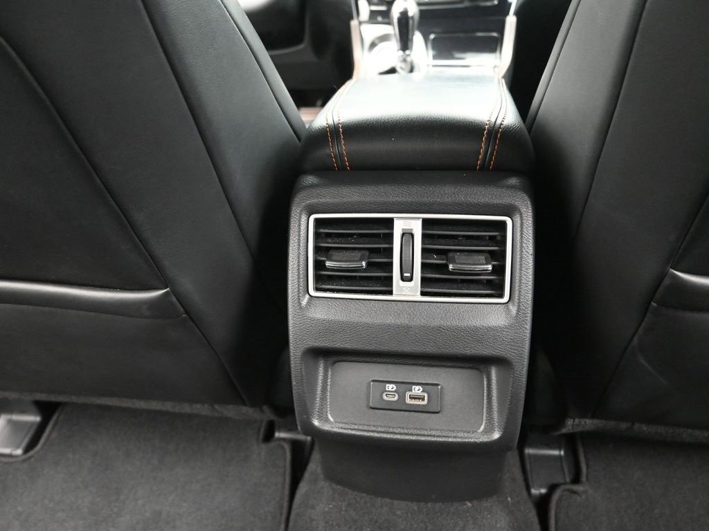 Used 2021 Nissan Maxima SR w/ Sport Mat Group image 18