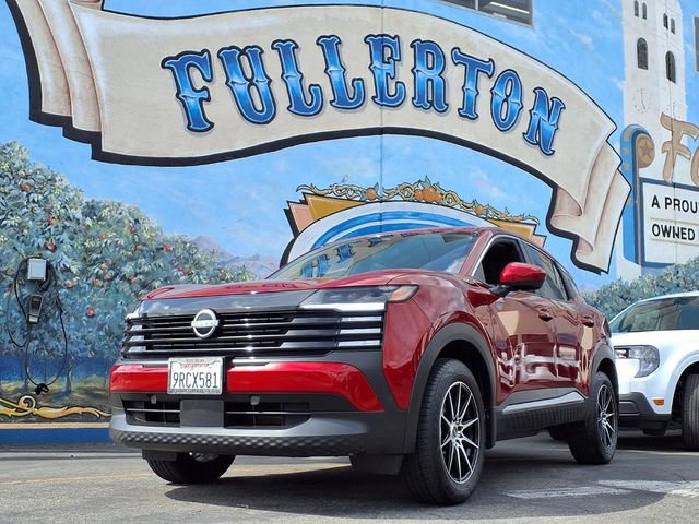 Used 2025 Nissan Kicks SV w/ Charging Package