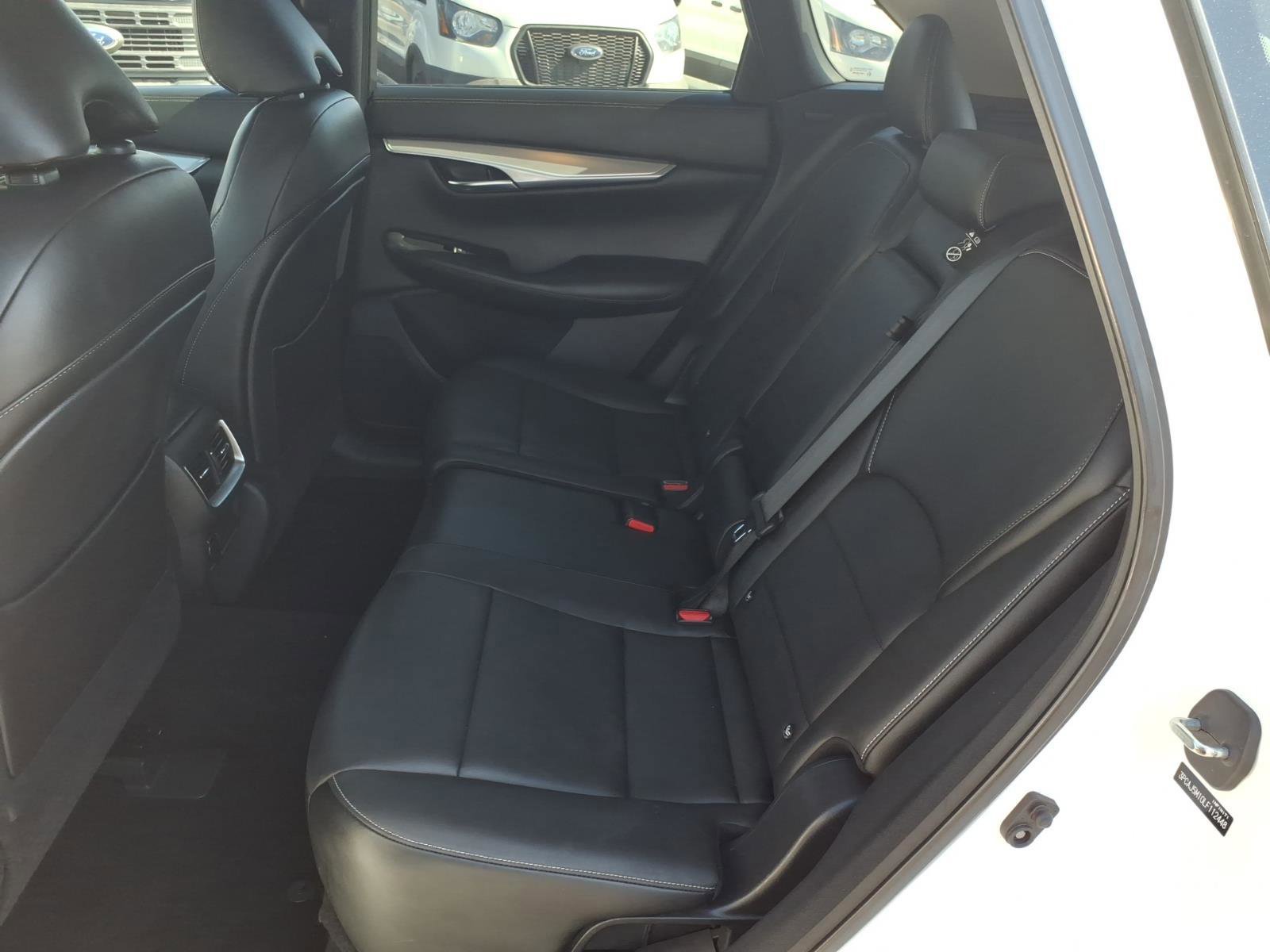 Used 2020 INFINITI QX50 Essential image 14