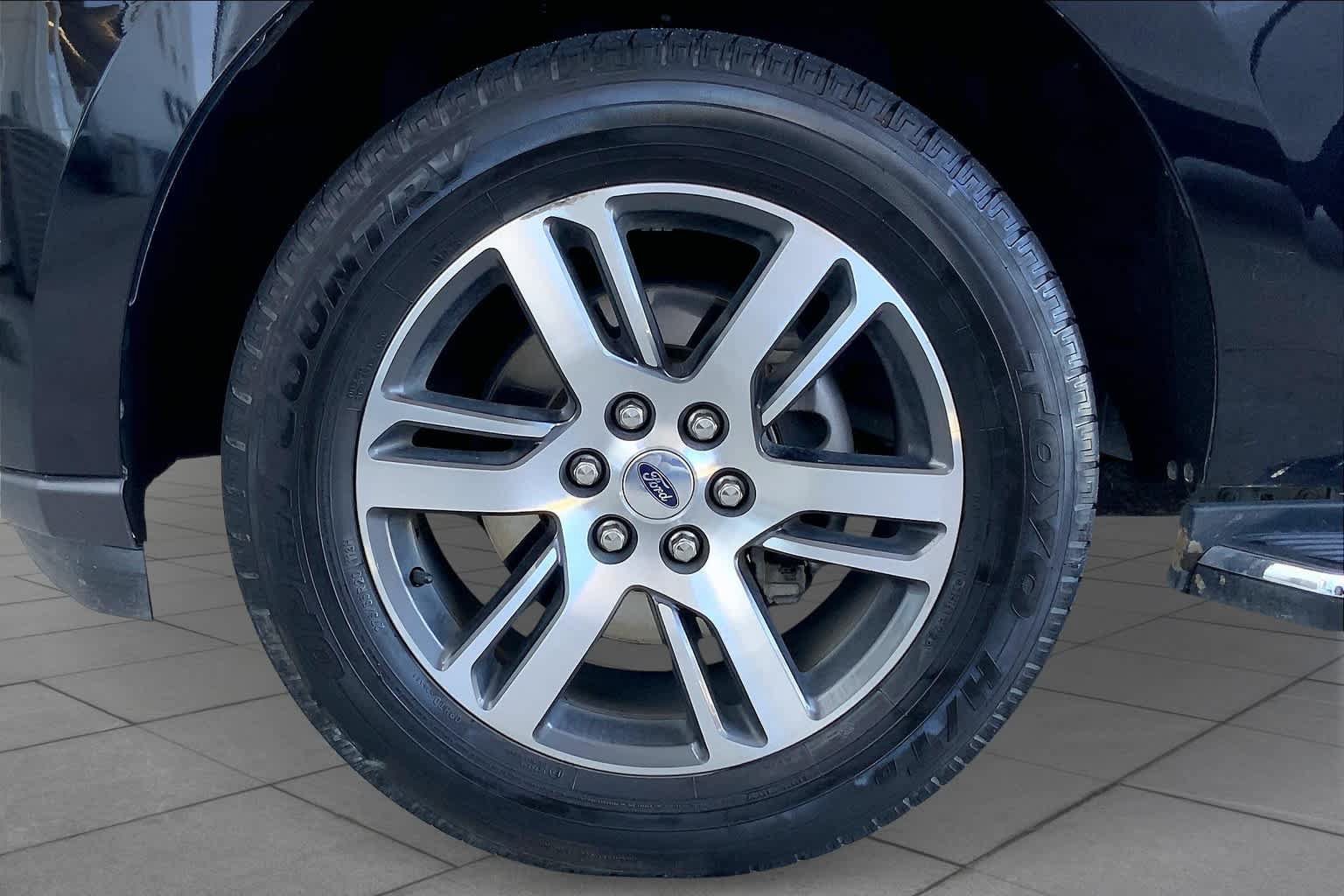 Certified 2022 Ford Expedition Limited AWD/4WD image 10
