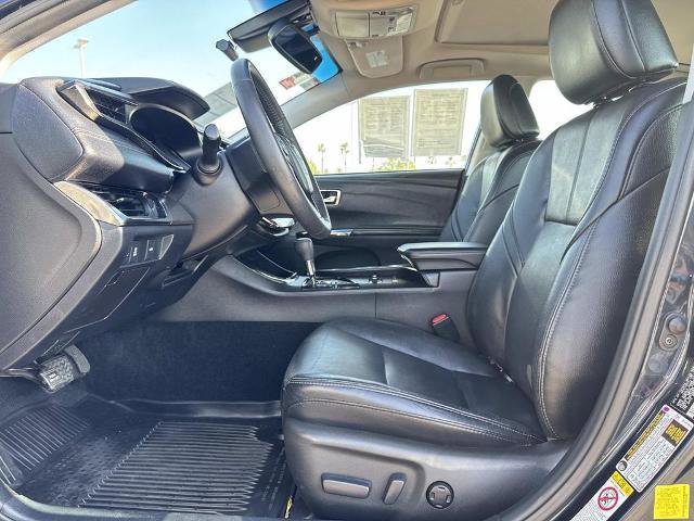 Used 2018 Toyota Avalon XLE Plus w/ Carpet Mat Package image 20