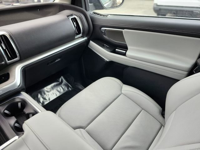 Certified 2025 Ford Expedition Max Platinum AWD/4WD image 15