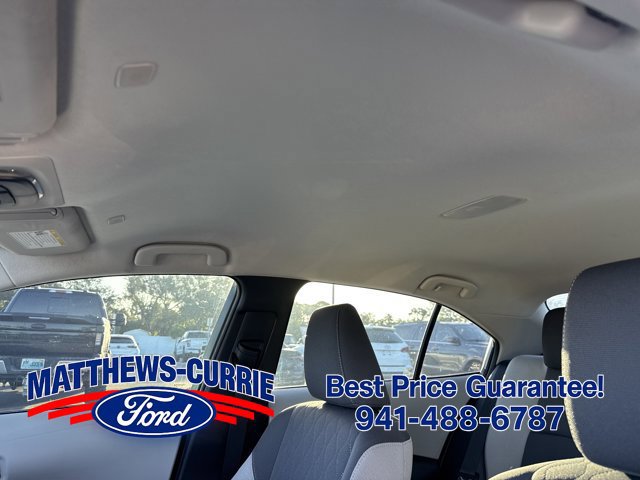 Used 2025 Toyota Corolla LE w/ LE Premium Package FWD image 11