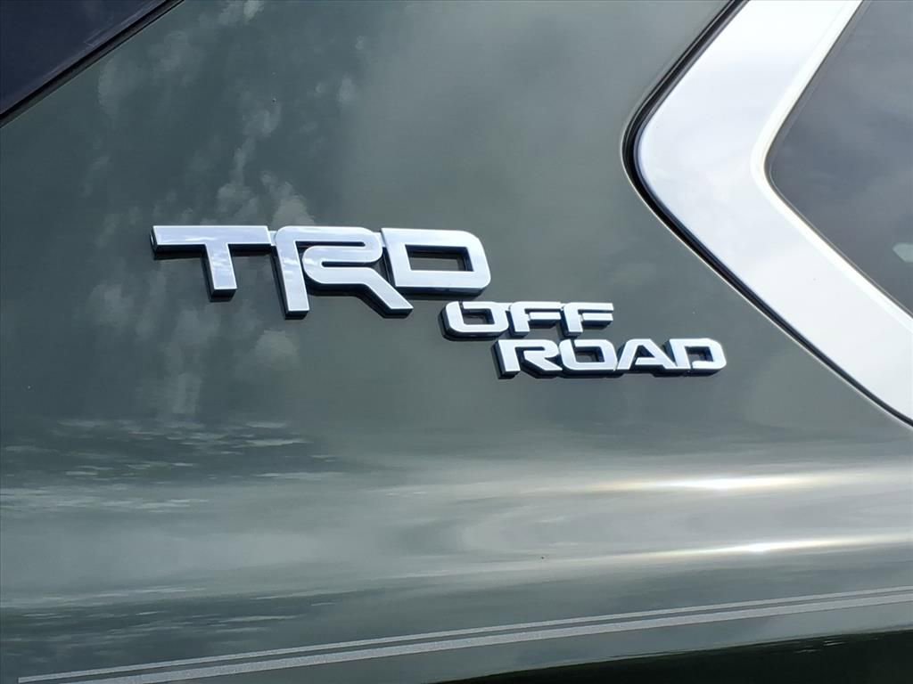 Used 2023 Toyota Sequoia Limited w/ TRD Off-Road Package AWD/4WD image 8